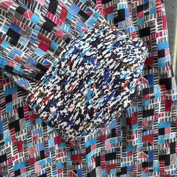 Robert Graham Shirt Mens XL Abstract Print Long Sleeve Button Up Classic Casual - Picture 2 of 9